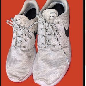 Grey and Black Nike Roshes: Women’s US 9